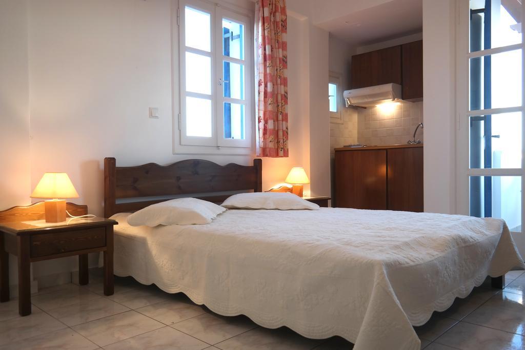 Mina's Studios in Naxos Island Agios Prokopios  Habitación foto